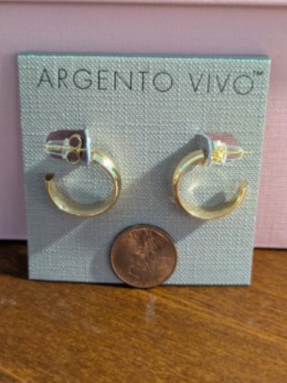 NWT Argento‎ Vivo Gold Ribbon Huggie Hoop Earrings - Picture 2 of 2